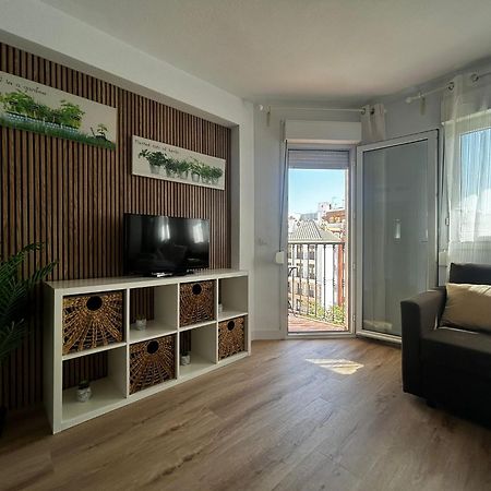 Apartamentos Morgan Malaga Ngoại thất bức ảnh